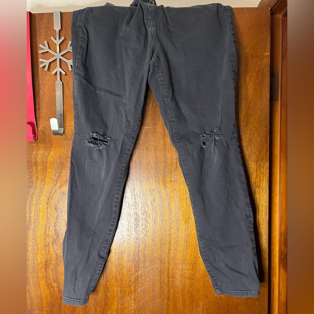Style & Co. Skinny Leg Jeans - Picture 11 of 11